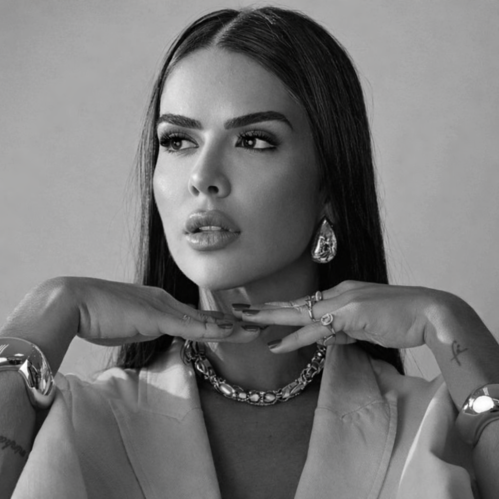 Dra. Dayla Rosa Franco Carneiro